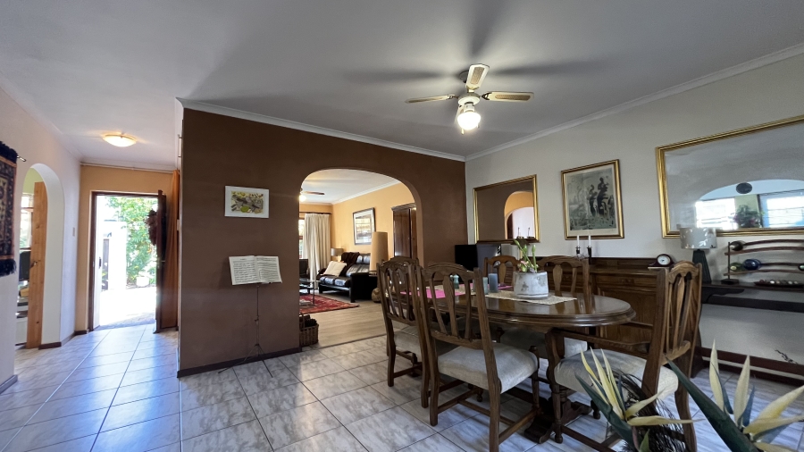 3 Bedroom Property for Sale in Table View Western Cape